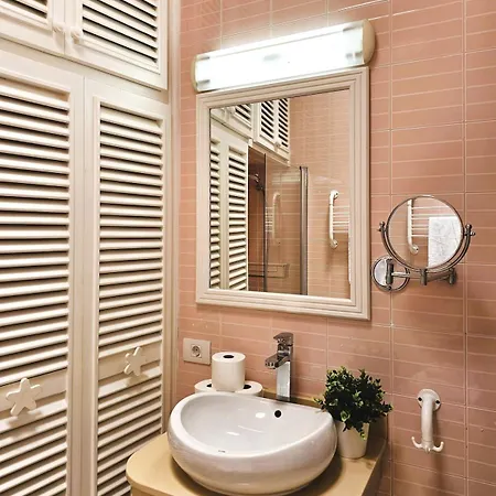 La Gaeta 1,views Above The Ocean *